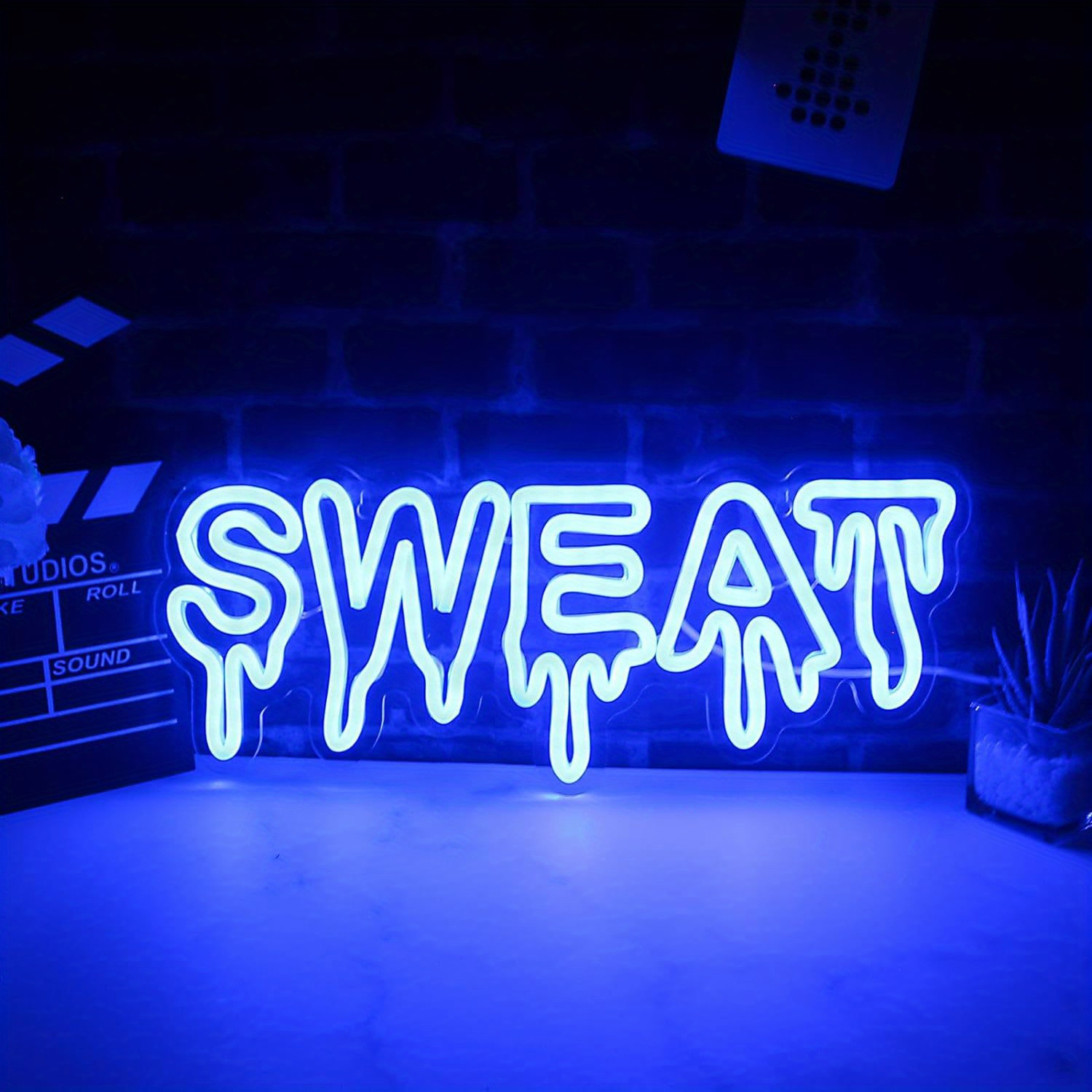Home Gym Neon Sign - ป้ายไฟนีออน LED สีฟ้ารูปหยดน้ำ เหมาะสำหรับตกแต่งผนังยิม สร้างแรงบันดาลใจในการออกกำลังกาย ตกแต่งบ้าน